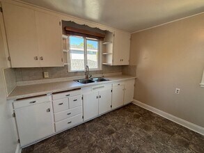 716 Church St in Santa Rosa, CA - Building Photo - Building Photo
