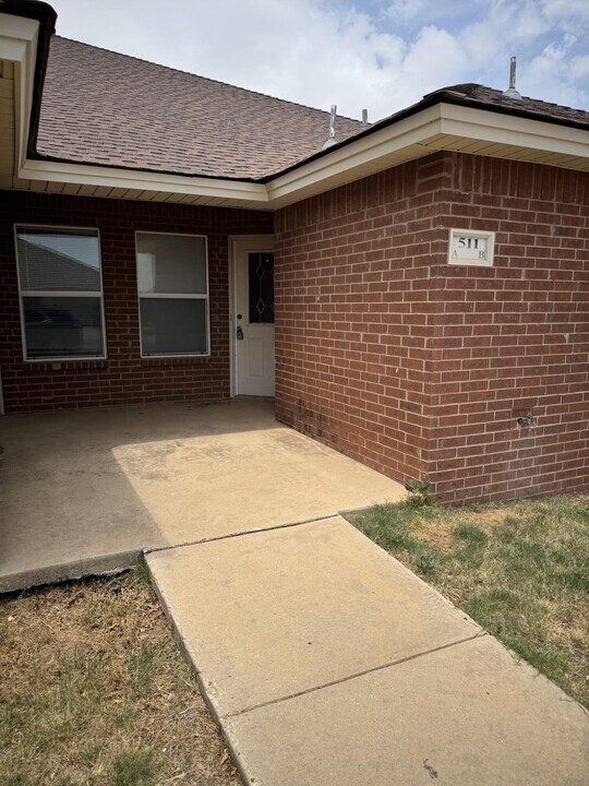 511 N Brentwood Ave in Lubbock, TX - Building Photo