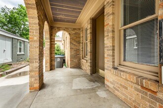 5838 Vickery Blvd in Dallas, TX - Building Photo - Building Photo