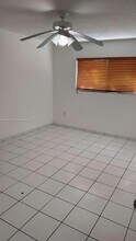 5480 W 21st Ct in Hialeah, FL - Building Photo - Building Photo