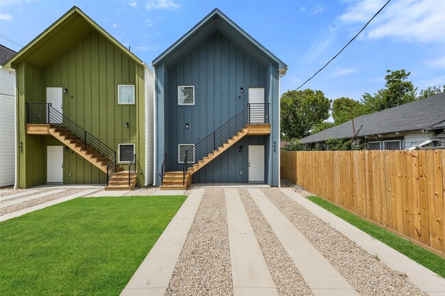 property at 409 Calloway St