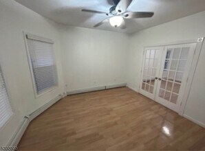 466 Cortlandt St in Belleville, NJ - Building Photo - Building Photo