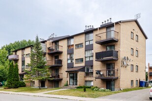 3260 Charles-Best Rue in Laval, QC - Building Photo