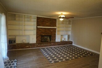 1218 Simmonsridge Dr in Collierville, TN - Building Photo - Building Photo