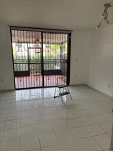 12253 SW 16th Terrace in Miami, FL - Building Photo - Building Photo