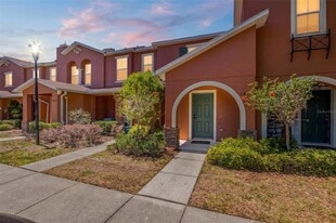 6831 Dartmouth Hill St in Riverview, FL - Building Photo