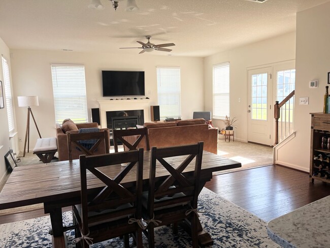 3428 Crow Pt Wy in Elizabeth City, NC - Building Photo - Building Photo