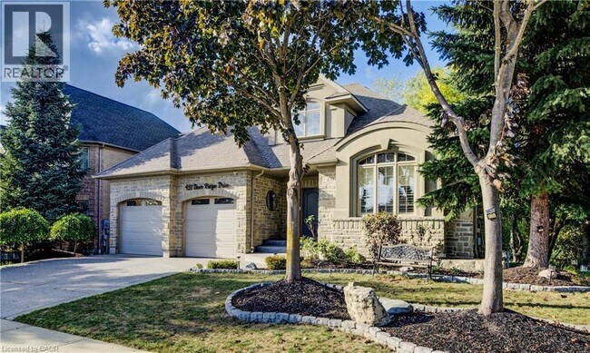 431 Deer Ridge Dr in Kitchener, ON - Building Photo - Building Photo