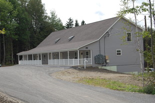 52 Village Dr in Corinth, ME - Building Photo