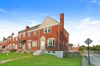 4334 Greenhill Ave in Baltimore, MD - Foto de edificio - Building Photo