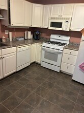 55 Country Club Ln in Pomona, NY - Building Photo - Building Photo