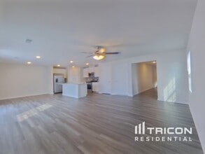 3093 Whispering Willows Ct in Inman, SC - Building Photo - Building Photo