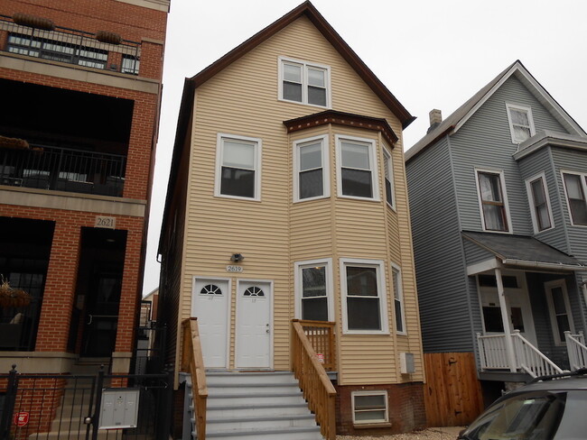 property at 2619 N Southport Ave