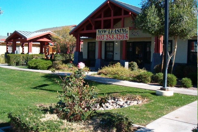 Roosevelt Commons in Phoenix, AZ - Foto de edificio - Building Photo