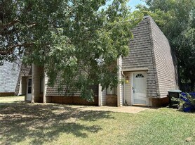 629 Welston Cir in Norman, OK - Building Photo