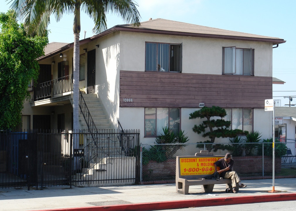 10866 Venice Blvd in Los Angeles, CA - Building Photo