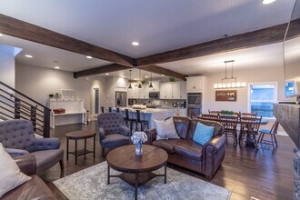 724 N Walnut St in Colorado Springs, CO - Building Photo - Building Photo