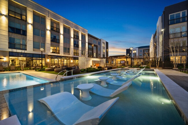 Bexley Clearfork in Fort Worth, TX - Foto de edificio - Building Photo
