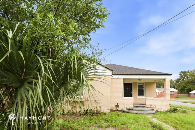 property at 342 E 45th St