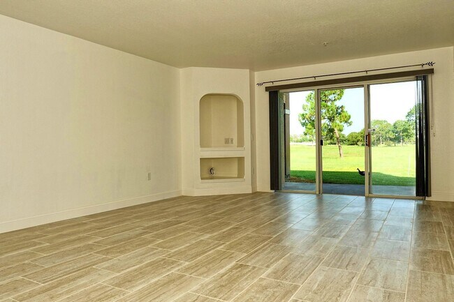 13827 Fairway Island Dr in Orlando, FL - Building Photo - Building Photo