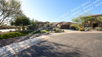28806 N 67th Dr in Peoria, AZ - Building Photo
