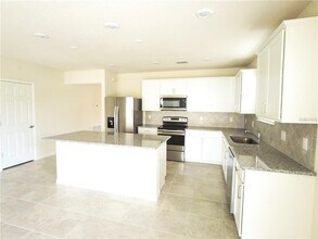 514 Citrus Isle Blvd in Davenport, FL - Building Photo - Building Photo