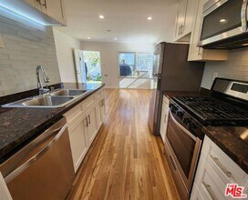 12219 Ocean Park Blvd in Los Angeles, CA - Building Photo - Building Photo