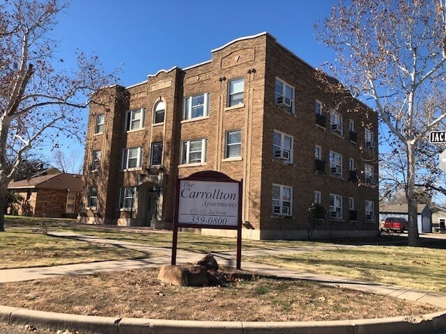 1700 S Jackson St in Amarillo, TX - Building Photo