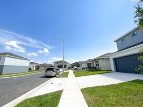 1564 Aspen Ave in Davenport, FL - Building Photo - Building Photo