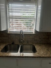 4202 Ponca St in Pasadena, TX - Building Photo - Building Photo