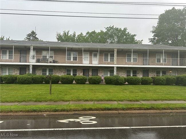 property at 787 E Wilbeth Rd