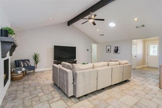 1043 Summerplace Ln in Southlake, TX - Building Photo - Building Photo