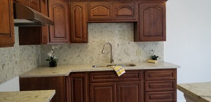 1438 E 8th St, Unit Charming 2 bedroom in Long Beach, CA - Building Photo - Building Photo