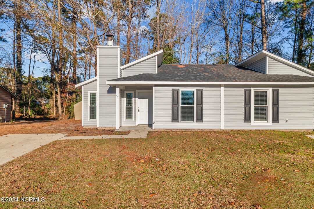 133 Twinwood Dr in Jacksonville, NC - Building Photo