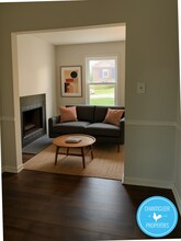 6 Lord Foxley Ct in Greensboro, NC - Foto de edificio - Building Photo