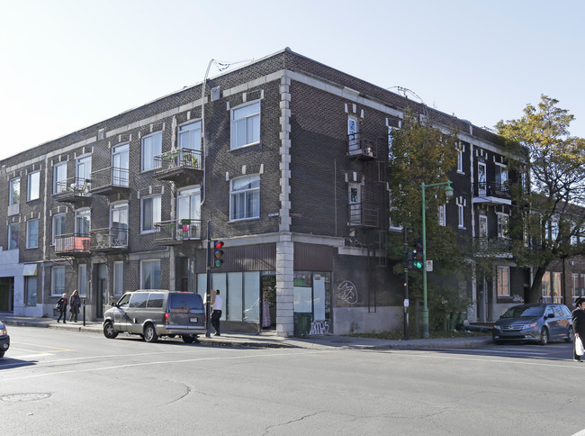 1051-1065 Van Horne Av in Montréal, QC - Building Photo - Primary Photo