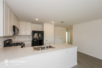 11309 Rodeo Dr in Providence Village, TX - Foto de edificio - Building Photo