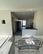 2885 Jackson Ave in Ogden, UT - Building Photo - Building Photo