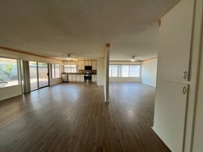 1839 Glenview Ave in Simi Valley, CA - Building Photo - Building Photo