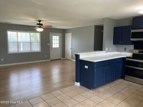 210 Zachary Ln in Hubert, NC - Building Photo - Building Photo