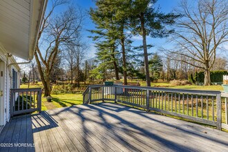 150 Cloverdale Cir in Tinton Falls, NJ - Building Photo - Building Photo