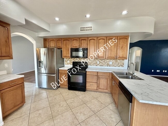 15405 S Camino Laguna Clara in Sahuarita, AZ - Building Photo - Building Photo