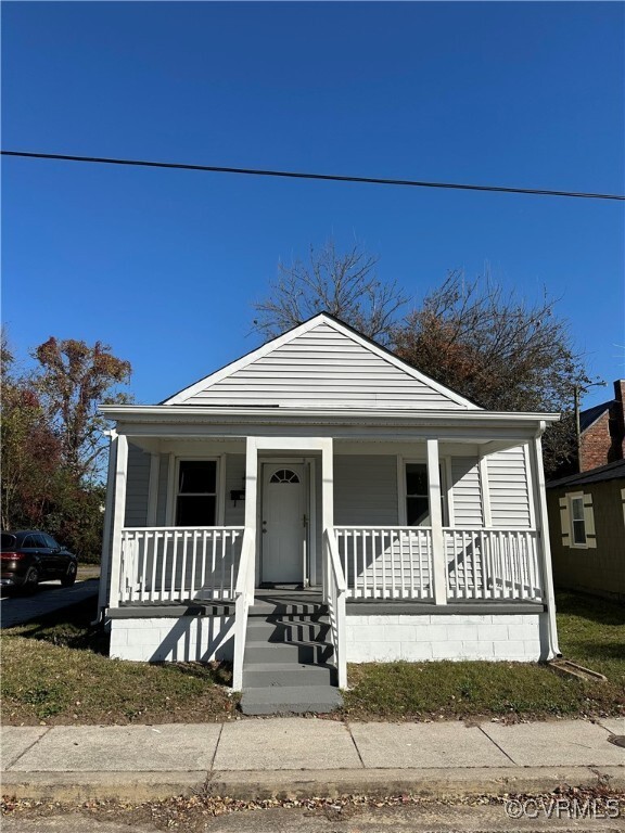 223 Witten St in Petersburg, VA - Foto de edificio - Building Photo