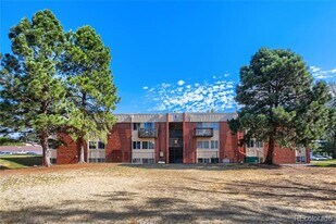 3633 S Sheridan Blvd in Lakewood, CO - Building Photo