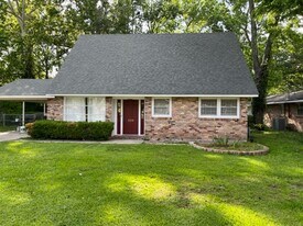 539 Baird Dr in Baton Rouge, LA - Building Photo