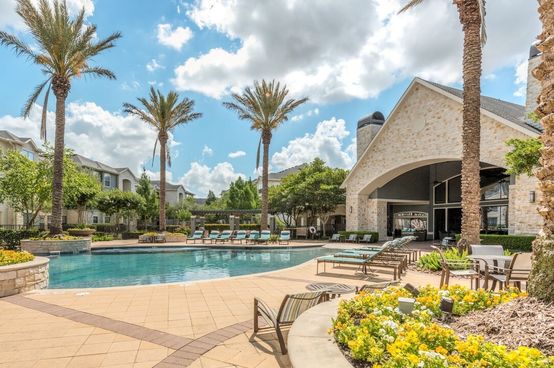 Deseo at Grand Mission in Richmond, TX - Foto de edificio
