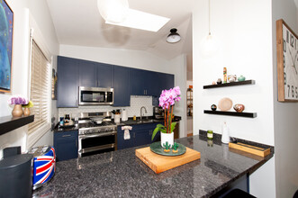 4863 N Winthrop Ave in Chicago, IL - Building Photo - Building Photo