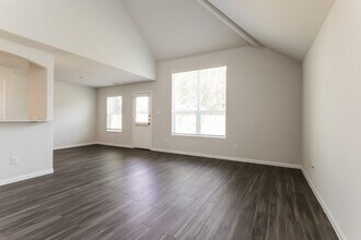 14715 Kendalls Path Ct in Houston, TX - Building Photo - Building Photo