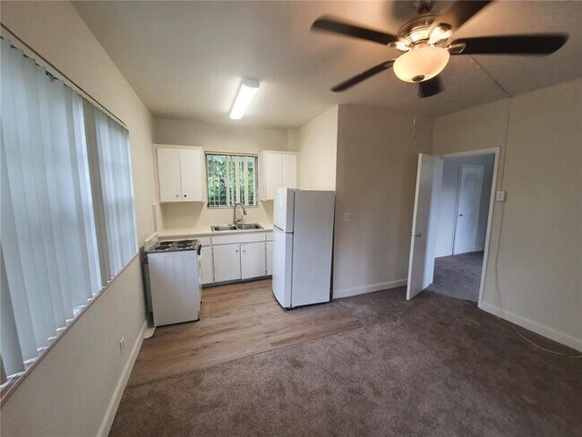 318 SW 15th St in Dania Beach, FL - Building Photo - Building Photo