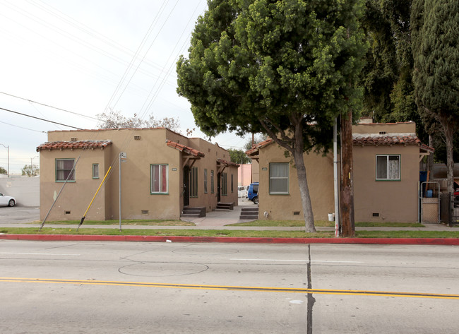 6333-6335 State St in Huntington Park, CA - Building Photo - Building Photo